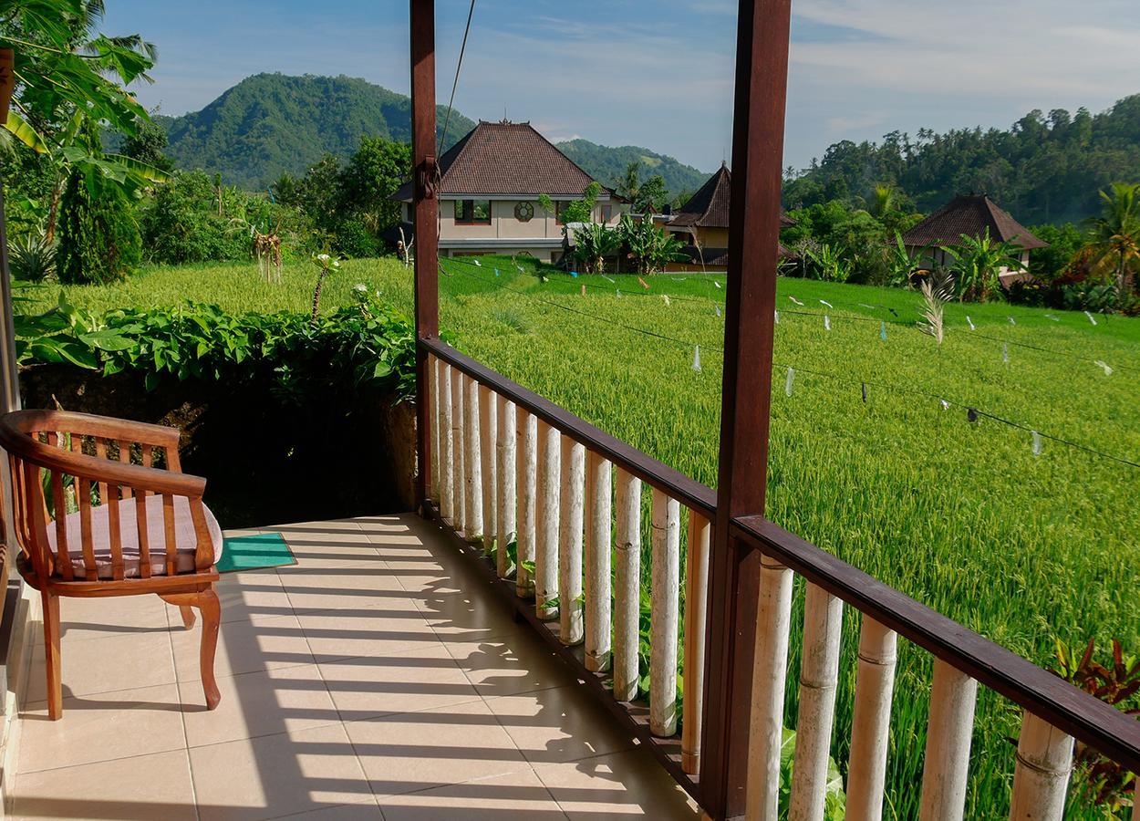 Embang Homestay Сидемен Экстерьер фото
